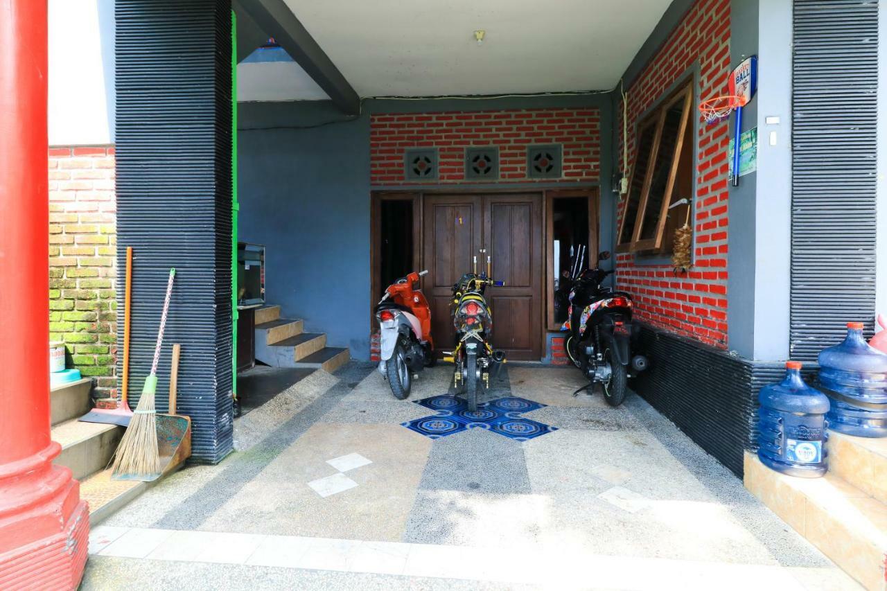 Penginapan Villa Surya Alam Prigen Bagian luar foto