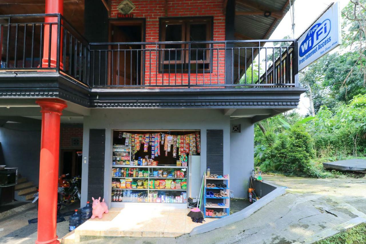 Penginapan Villa Surya Alam Prigen Bagian luar foto